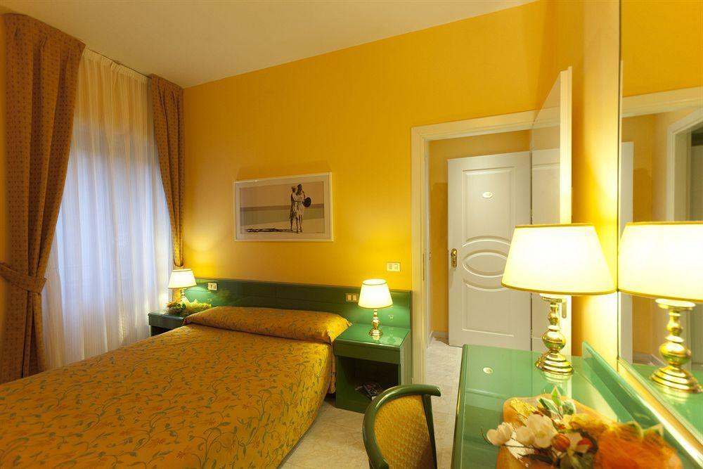 Baia D'Argento Hotel Porto Santo Stefano  Bagian luar foto