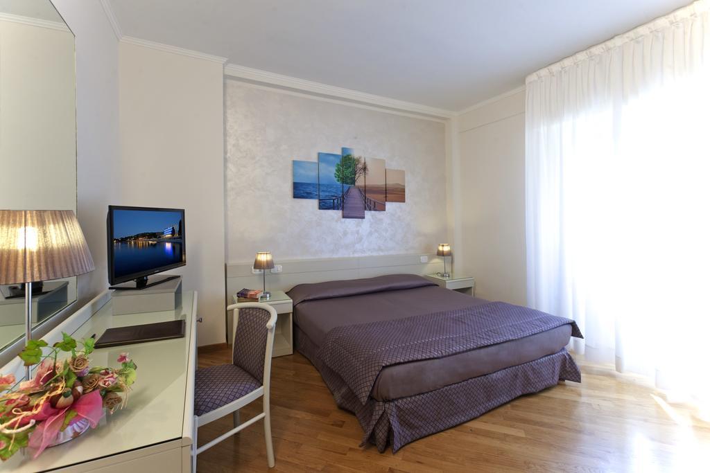 Baia D'Argento Hotel Porto Santo Stefano  Bagian luar foto